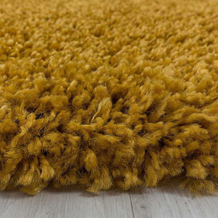 Rond hoogpolig vloerkleed - Softy Okergeel | Lekker warm