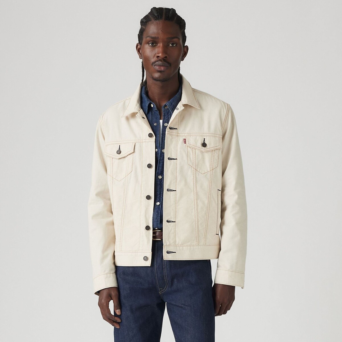 Colete Levi's Trucker feito de algodão e linho leves.