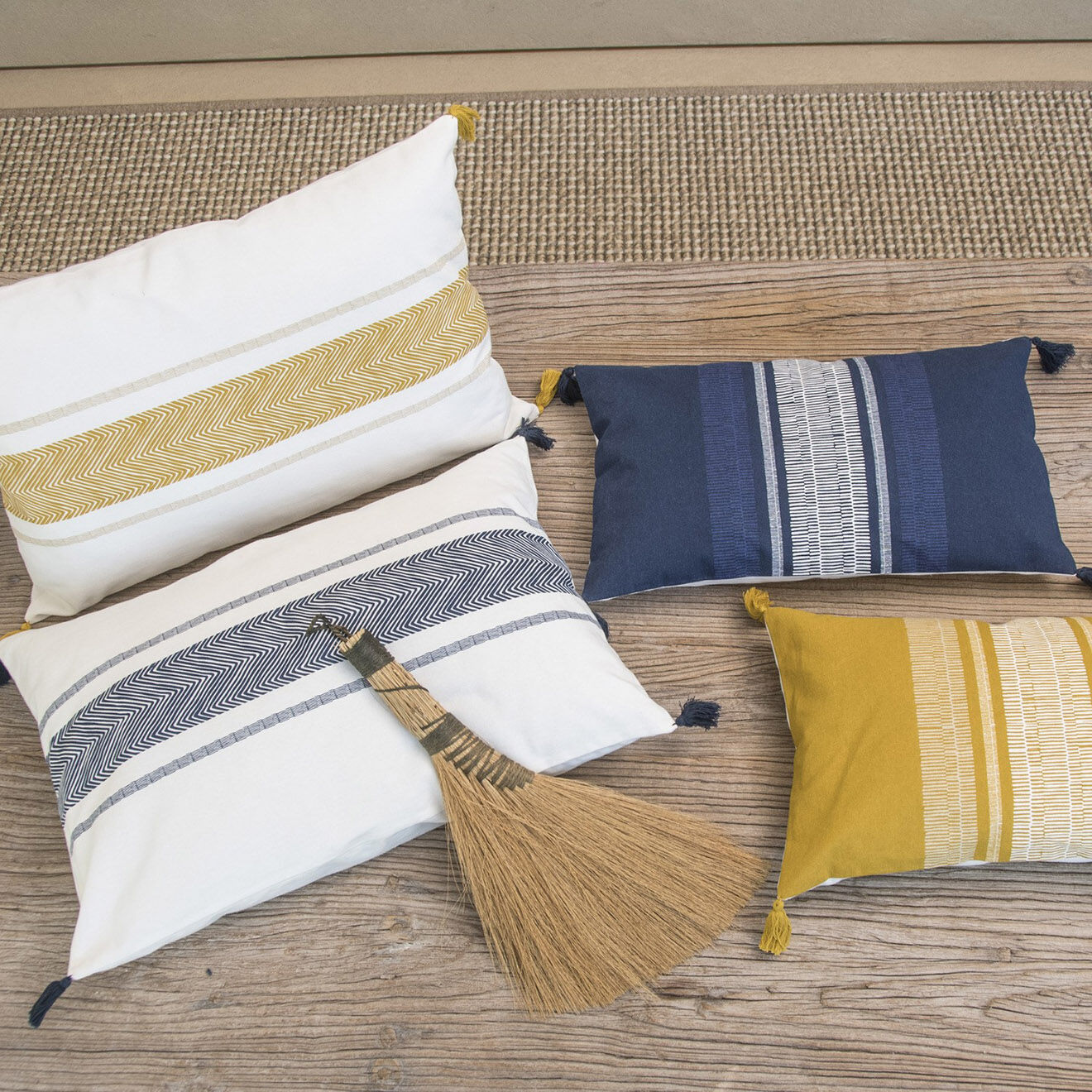 Febronie Housse de coussin Gracia bleu nuit - 50x30 cm