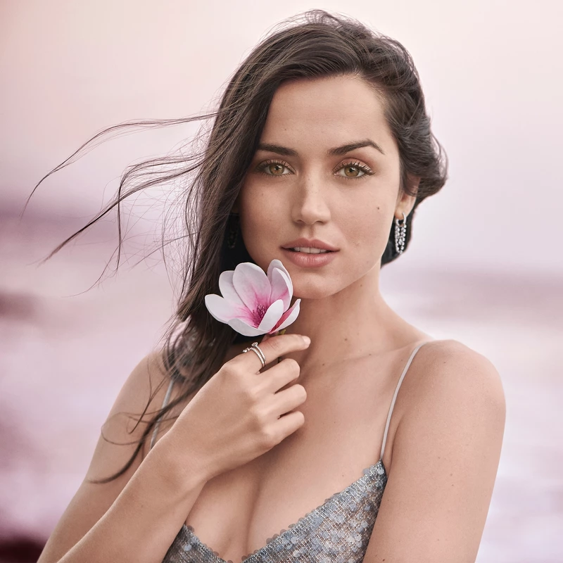 Estée Lauder Beautiful Magnolia EDP 50 ml