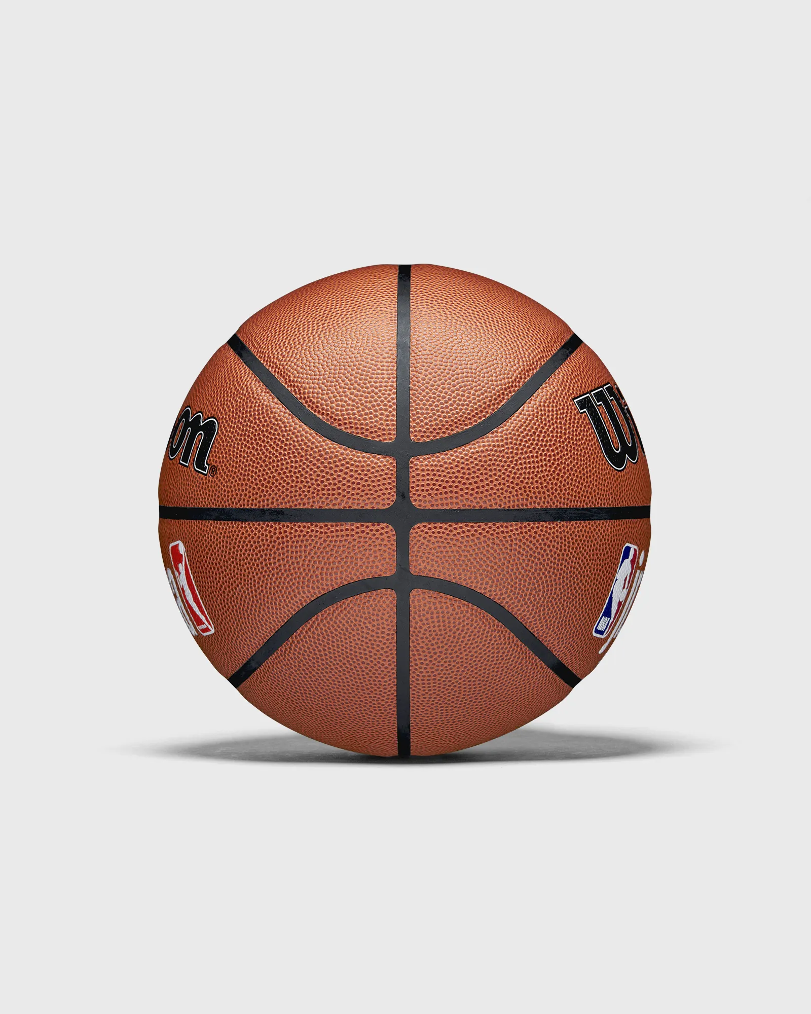 WILSON JR NBA FAM LOGO INDOOR OUTDOOR BSKT SIZE 7