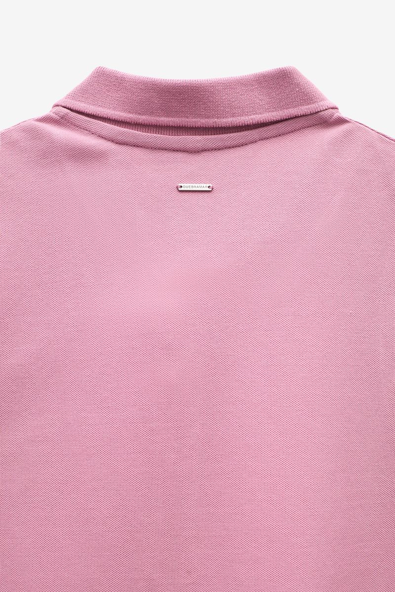 POLO DE CAVAS COM CONTRASTE