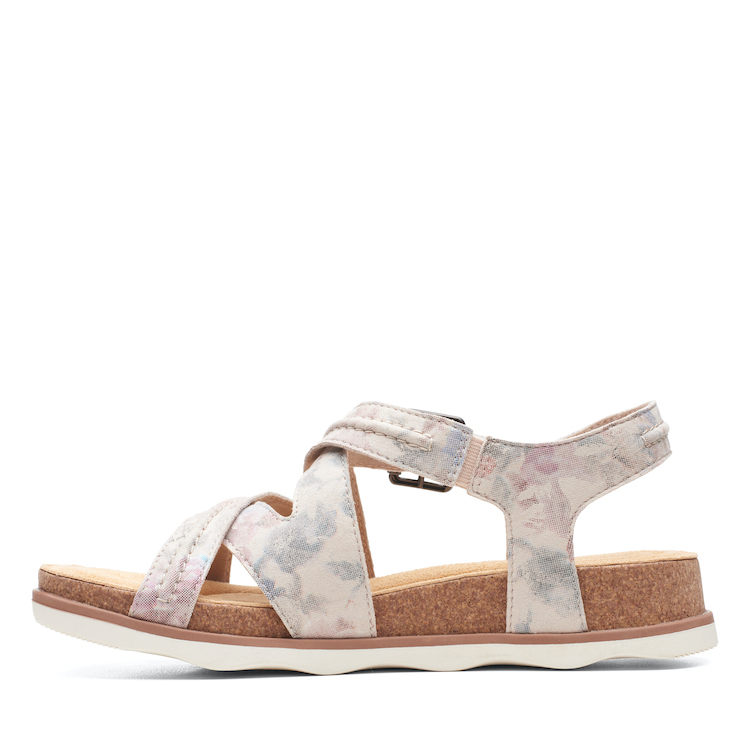 Clarks Brynn Avenue | BEIGE