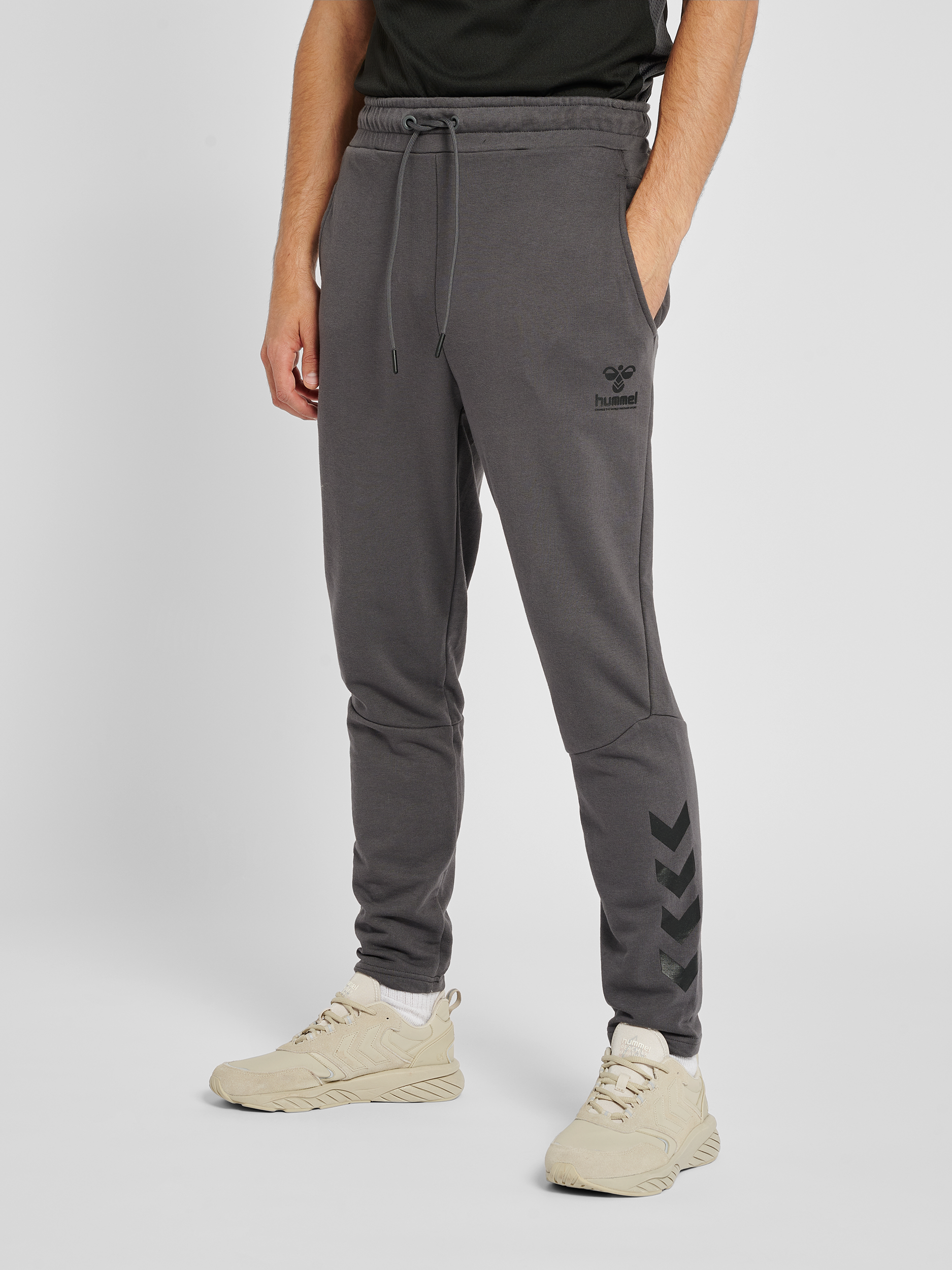 hmlISAM TAPERED PANTS