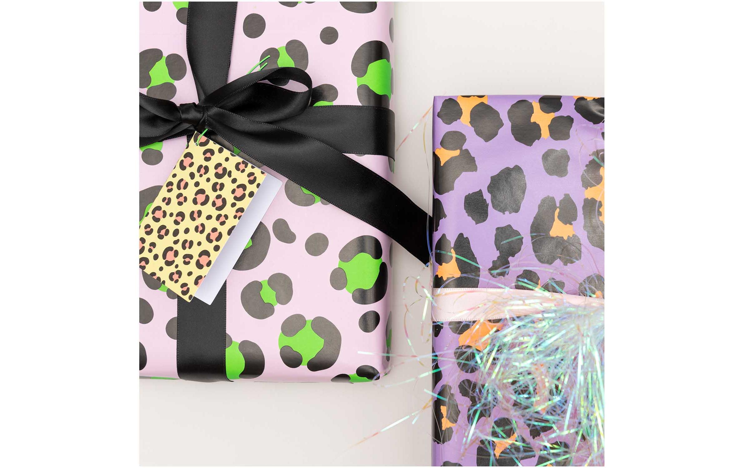 Geschenkpapier Leo Rosa/Grün, 70 x 3 mGeeignet als Geschenkverpackung oder Einfasspapier für Bücher