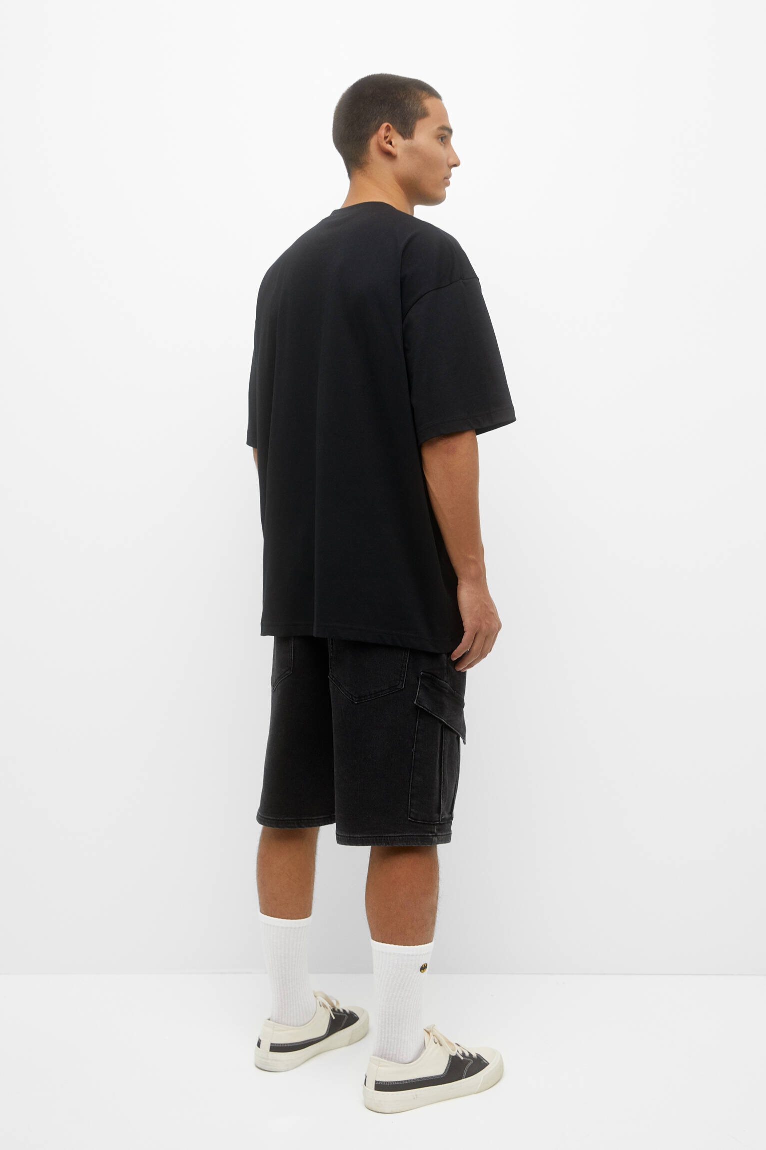 BERMUDA DENIM CARGO - NEG-DELAV