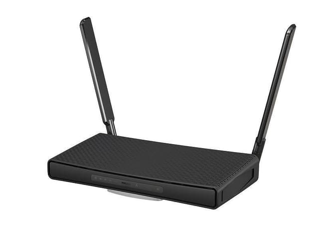 MikroTik trådløs router HAP AC3 802.11ac, 300+867 Mbit/s, 10/100/1000 Mbit/s, Ethernet LAN (RJ-45) porte 5, Antennetype 2xExternal, 1 Ã— USB-A, 1 x PoE-out 1G
