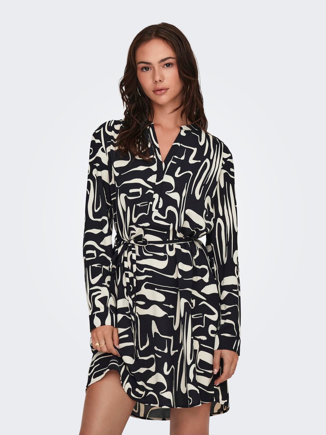 JDYPAPAYA Kurzes Kleid Black