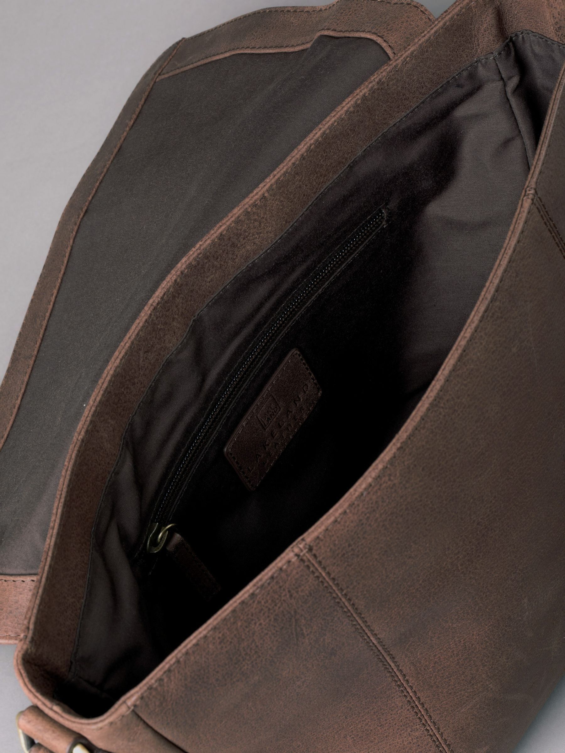 Lakeland Leather Hutton Messenger-tas