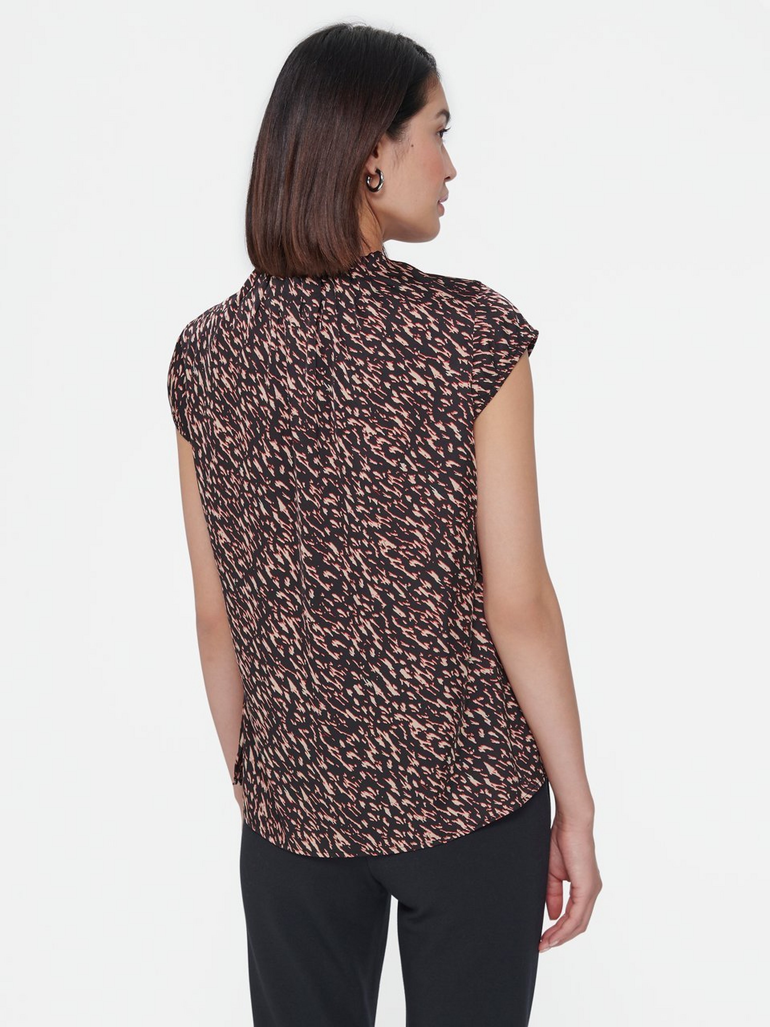 Bluse mit Stehkragen