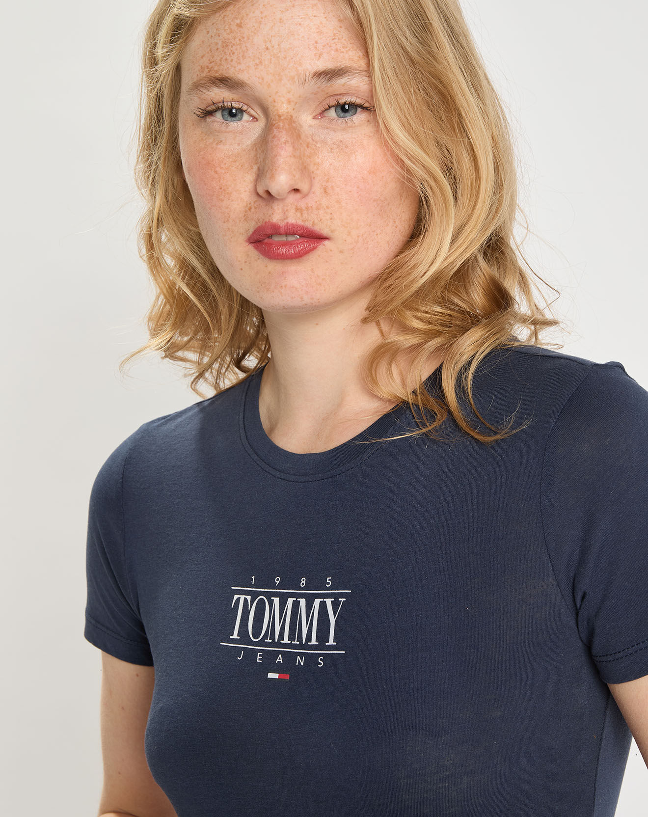 Tommy Jeans T-Shirt Essential Logo bleu marine