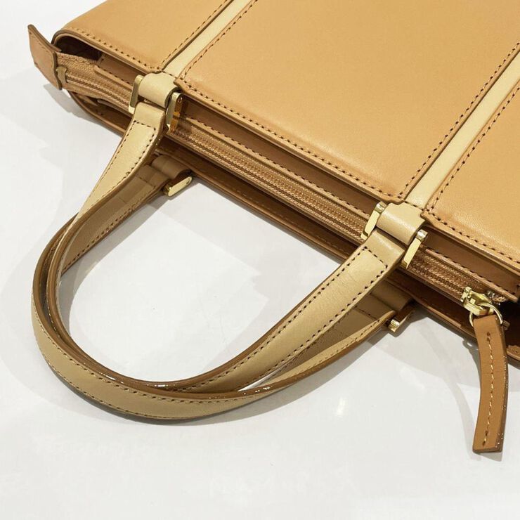 Burberry Vintage Burberry Handbag Beige
