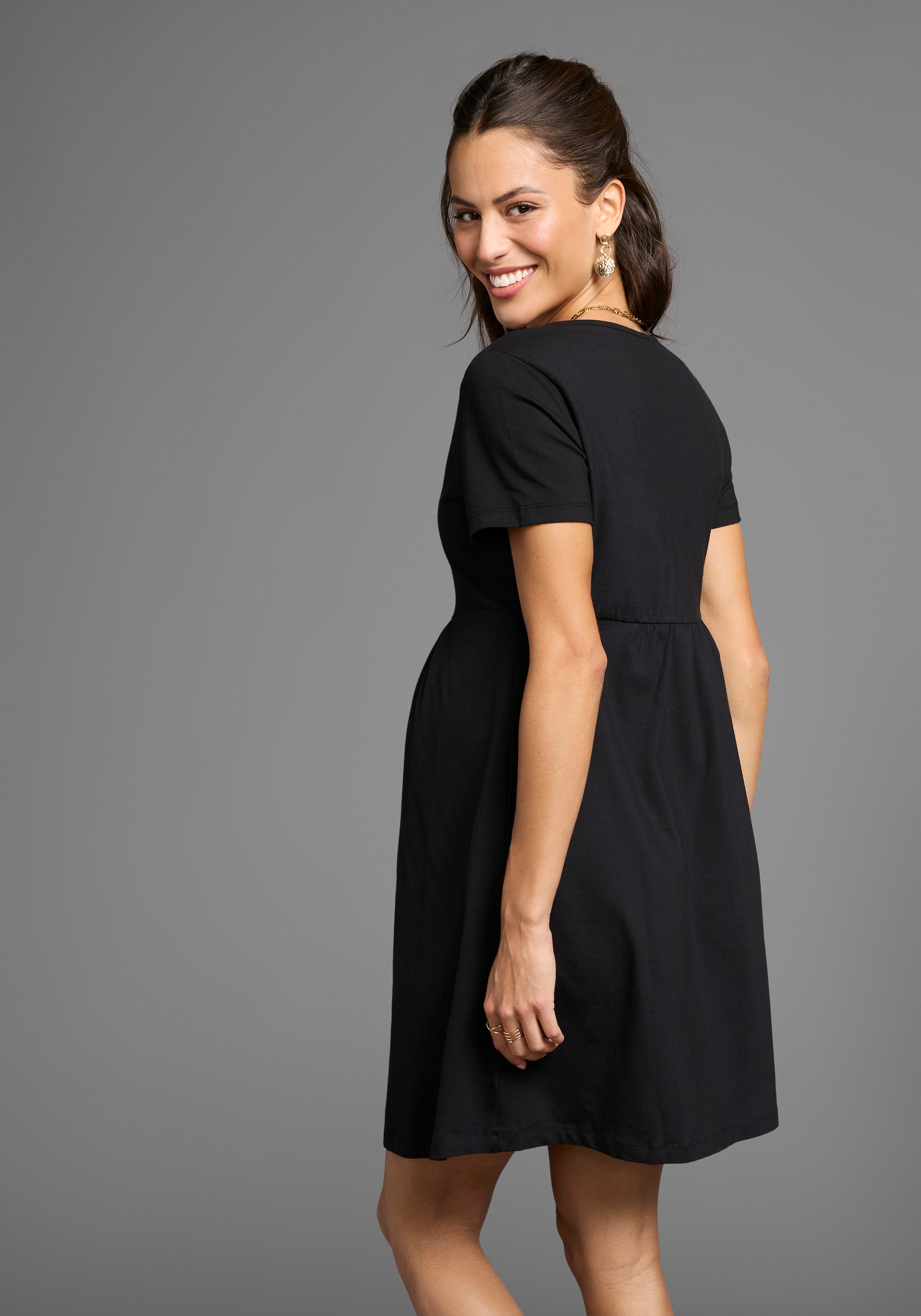 Neun Monate Umstandskleid »Kurzes Schwangerschafts-Jerseykleid, Minikleid« Auschnitt in Wickeloptik