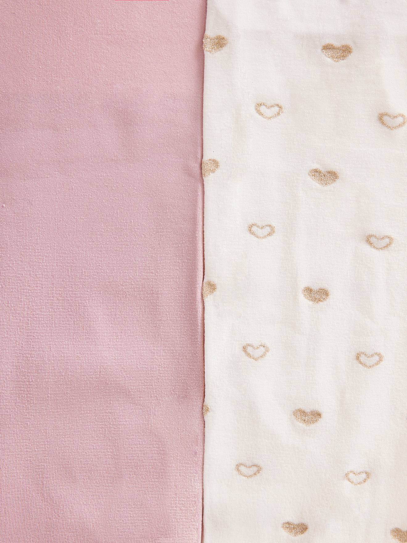 Pacote com 2 pares de meias-calças de bebê lisas com estampa de corações na cor rosa antigo.