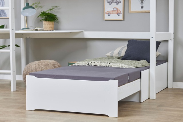 Hoppekids Hochbett »ECO Dream 90x200 mit Schreibtisch & Loungesofa / Gästebett« Kinderbett aus Massivholz, Sofa ausziehbar zum Gästebett
