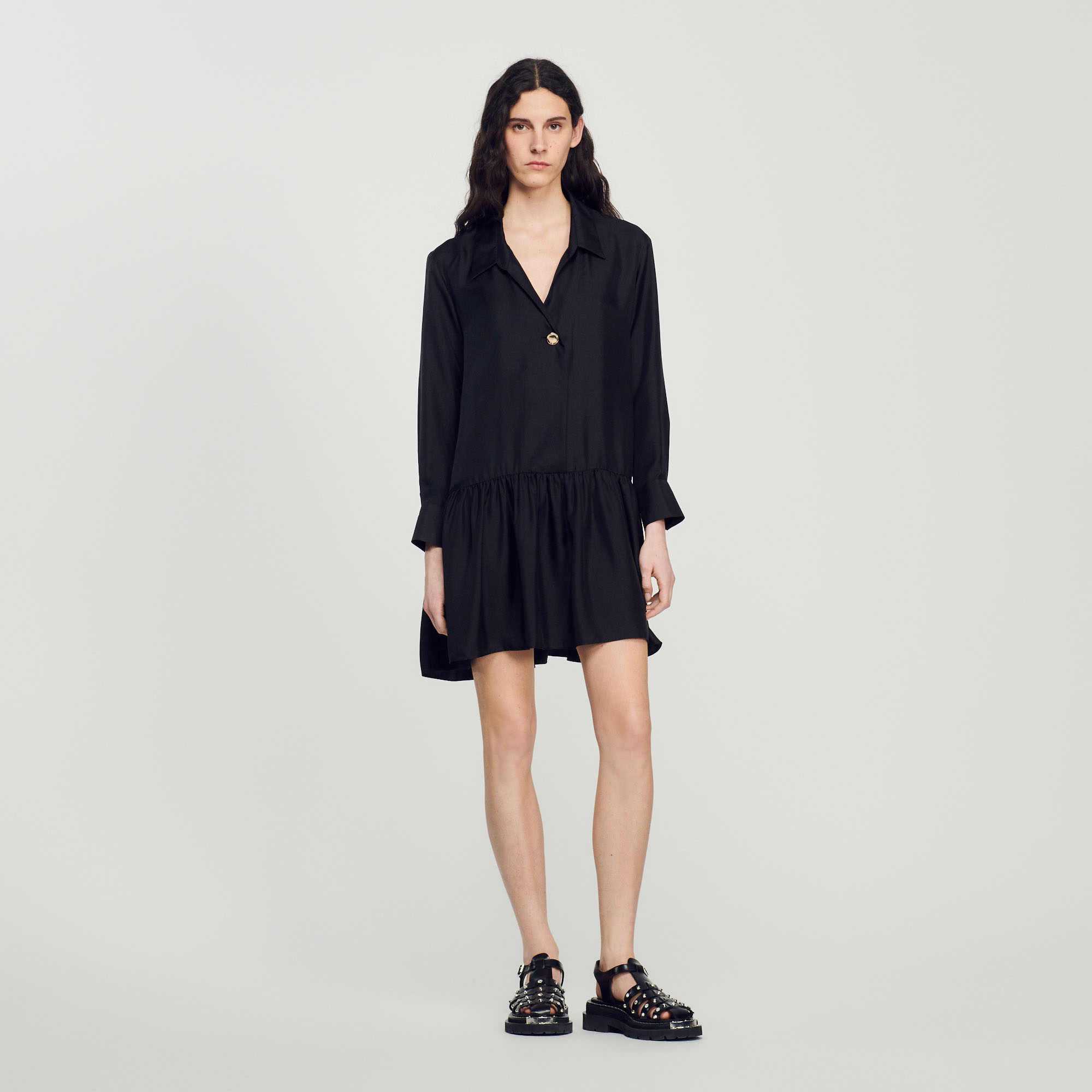 Robe courte en soie