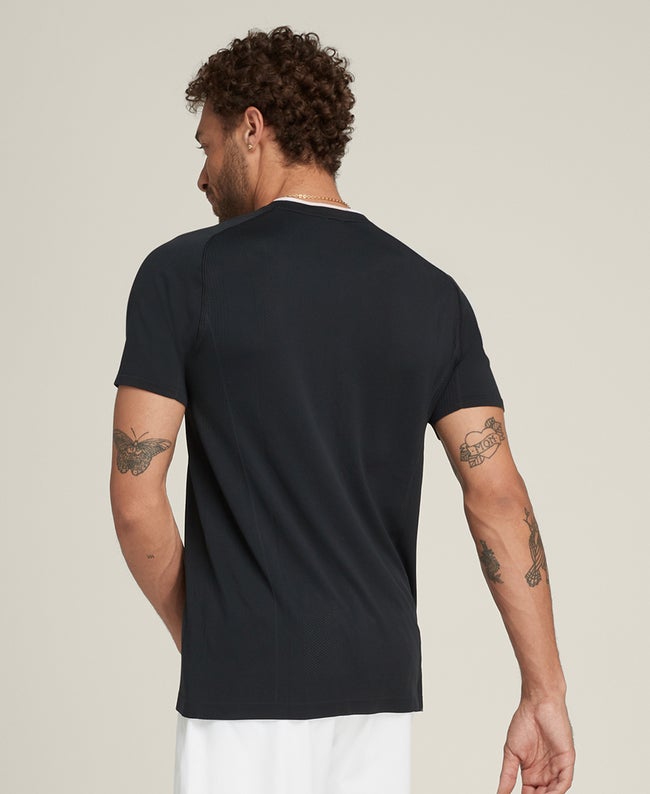 Series Seamless Zip Henley