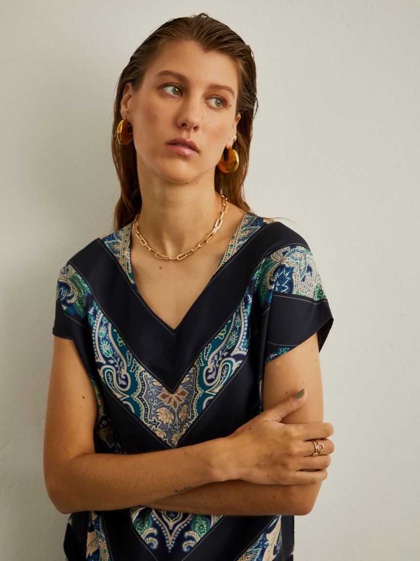 Blusa de manga curta com estampado