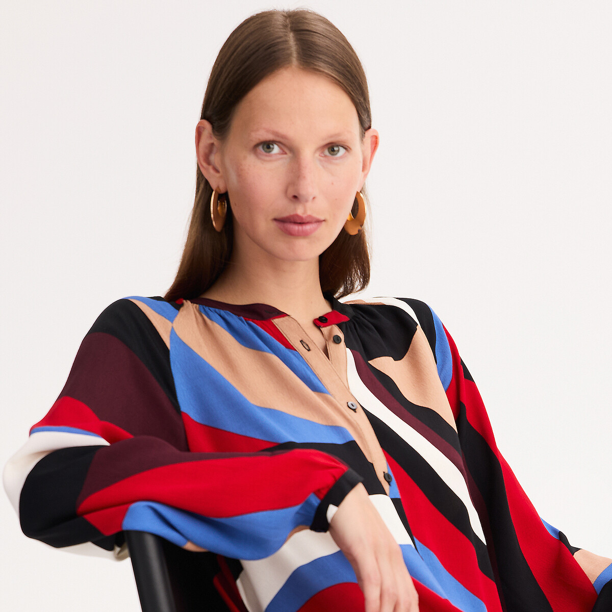 ANNE WEYBURN<br>Vestido reto, estampa gráfica, longo