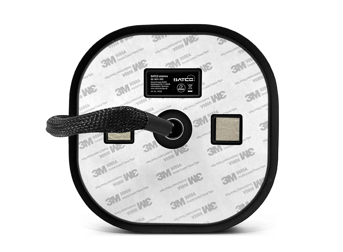 Selfsat MWR 5540 inclusief Satco 5G - black