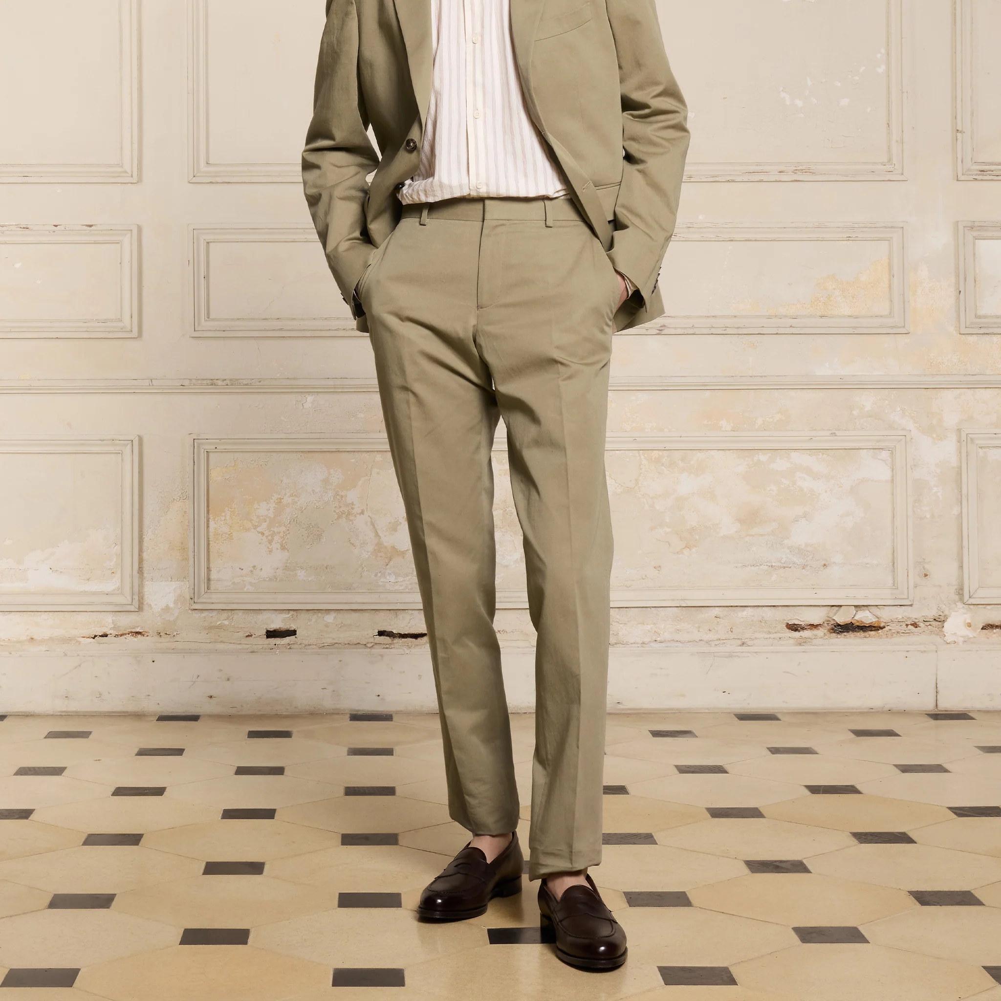 Light khaki linen and cotton pants