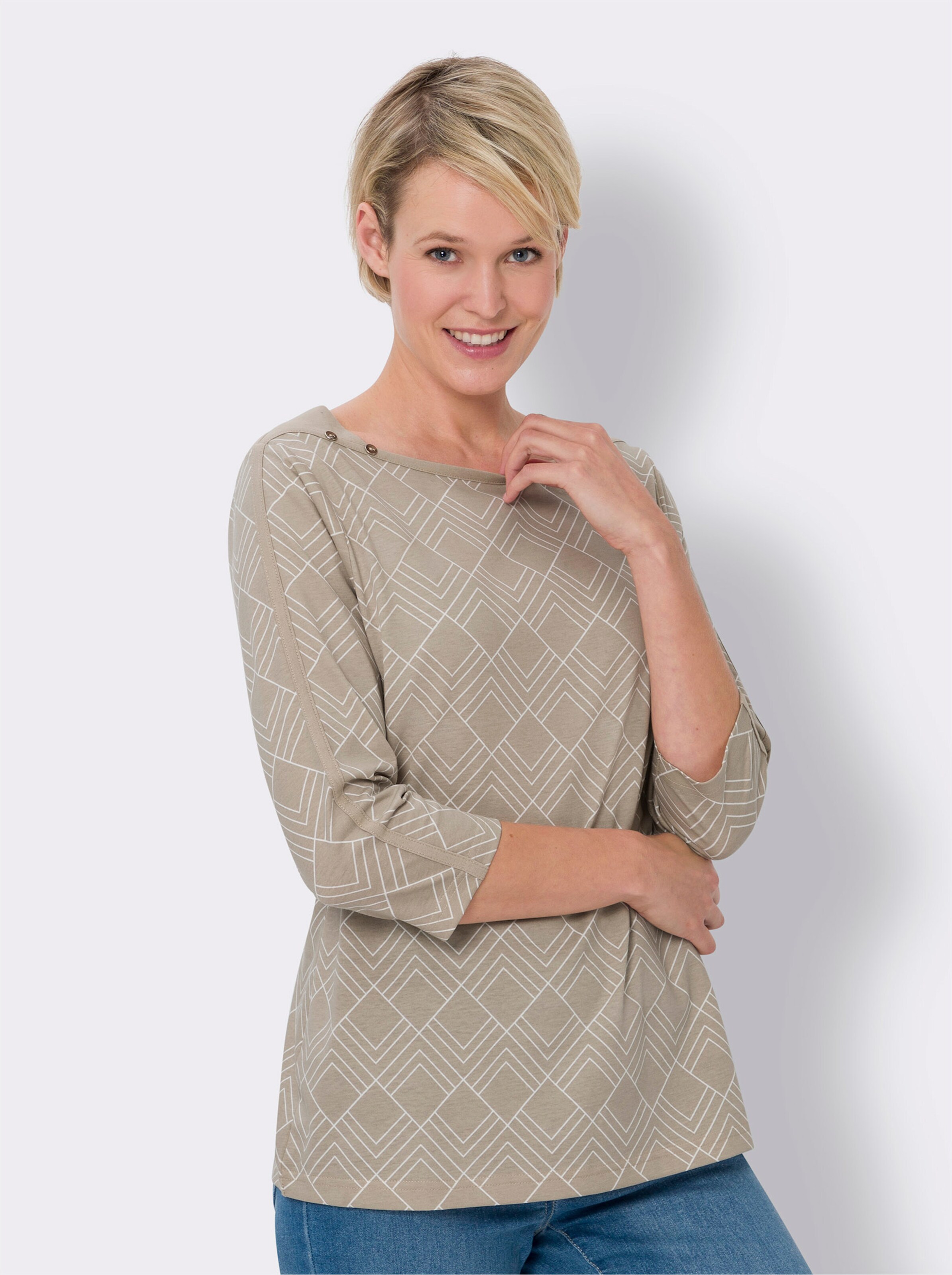 34-Arm-Shirt mit U-Boot-Ausschnitt
