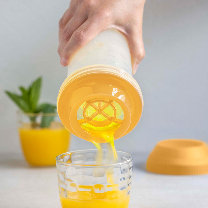 Shaker 750ml Der perfekte Alleskönner für die Zubereitung von Shakes, Dressings, Omeletts, Getränken und mehr!