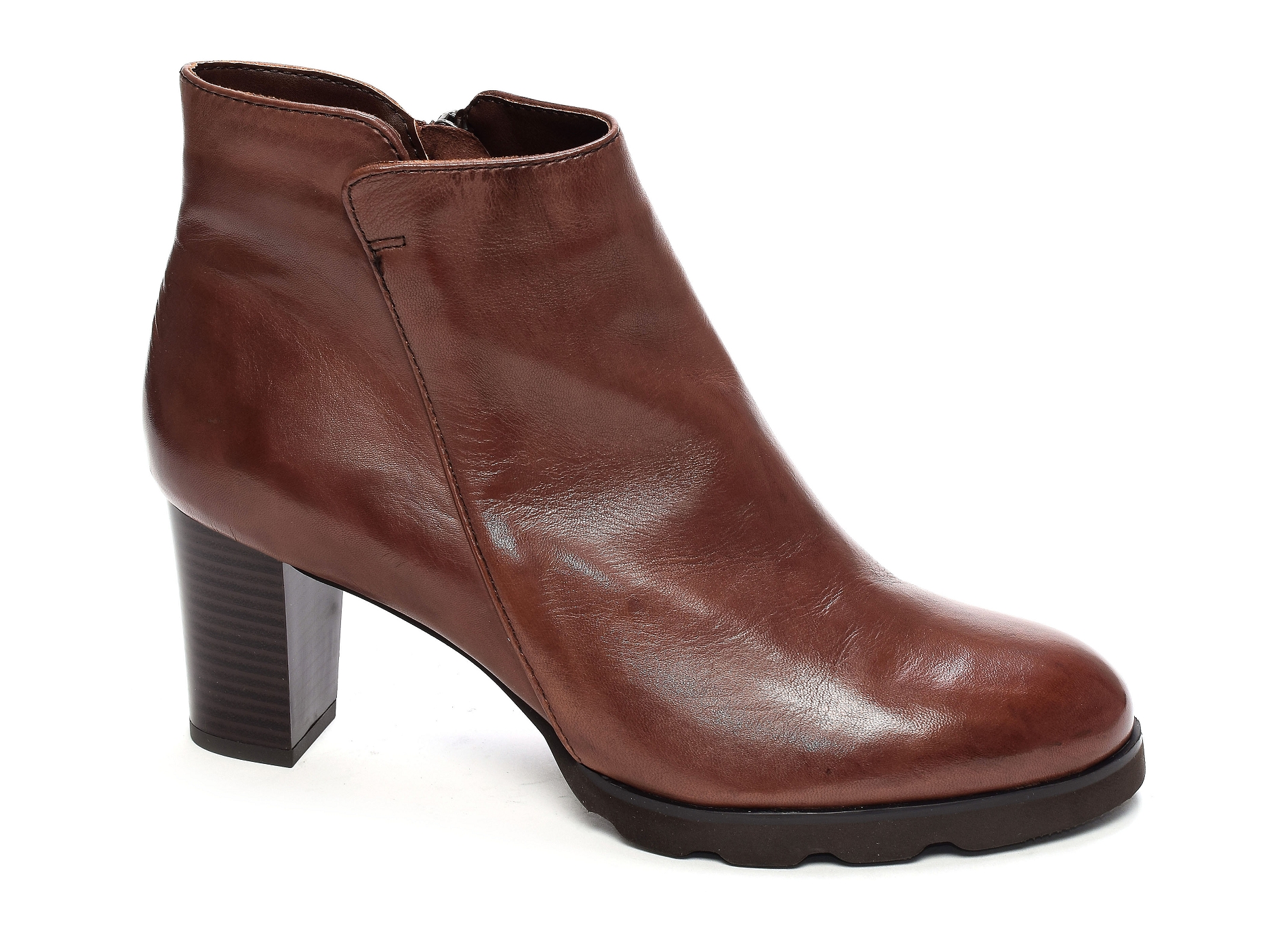 Patricia 01 marron