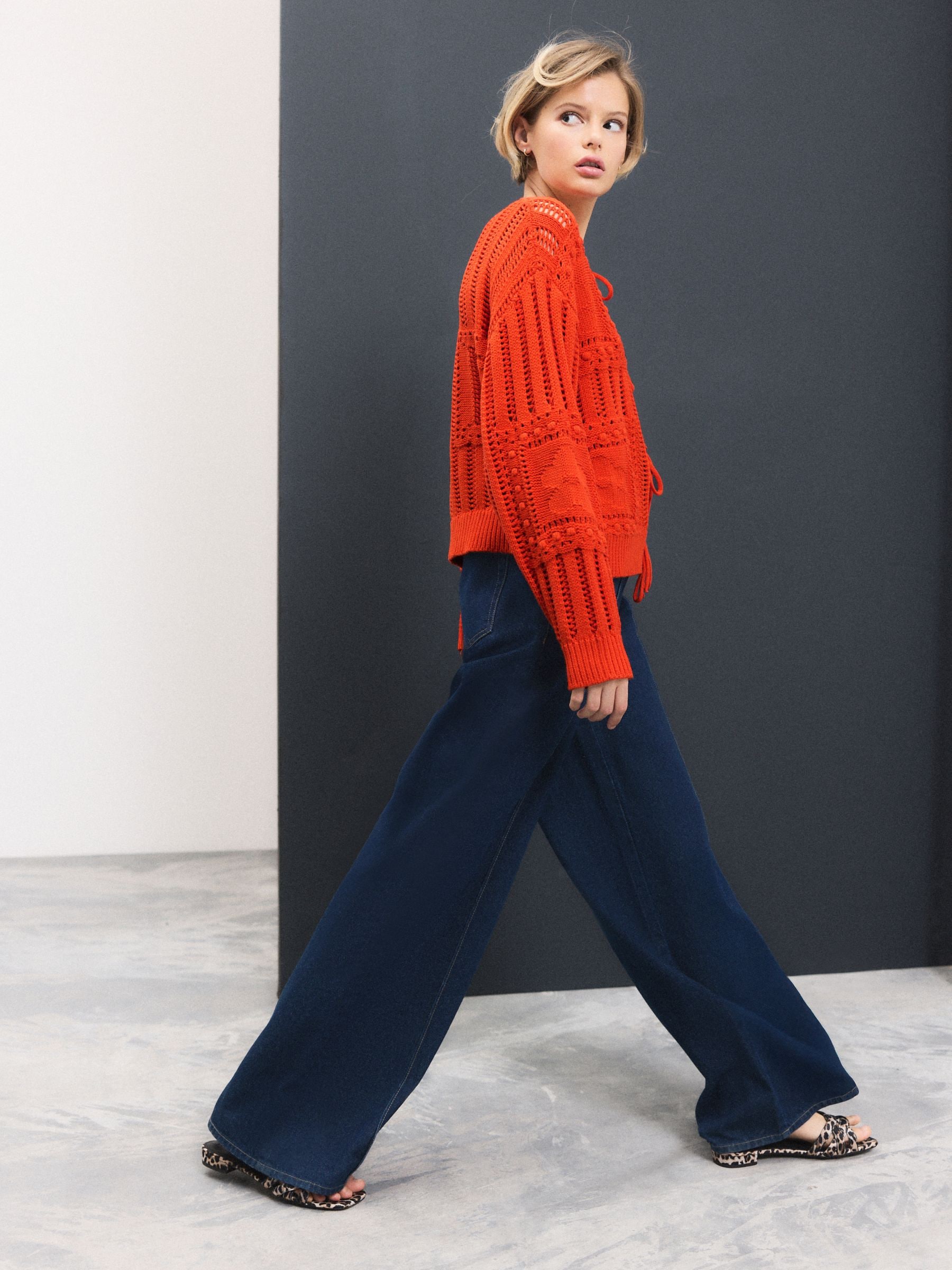 Donkerblauw - Denim joggingbroek met plooitjes en wijde pijpen