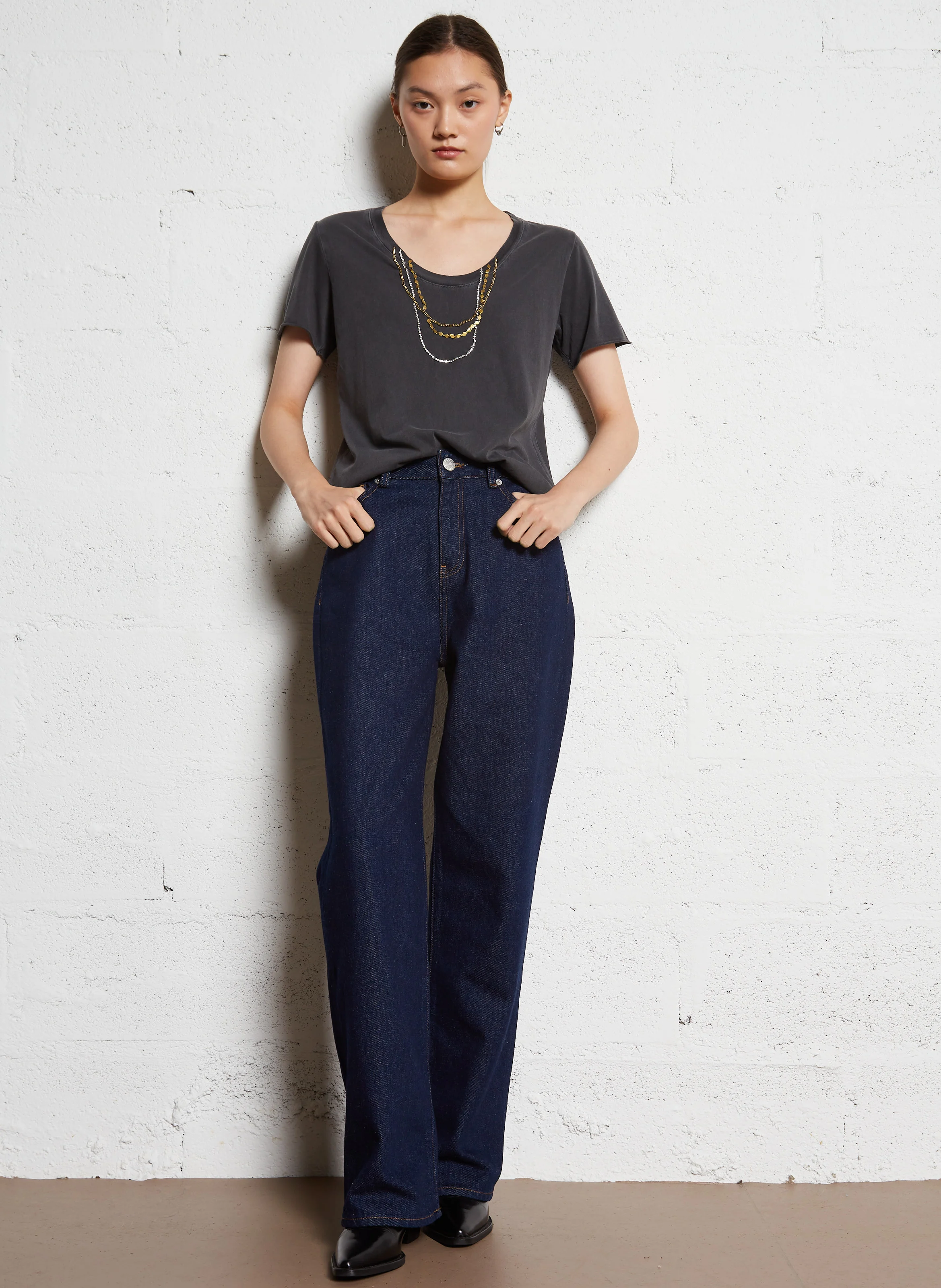 TIZIA - Tee-shirt col rond en coton bio | Noir