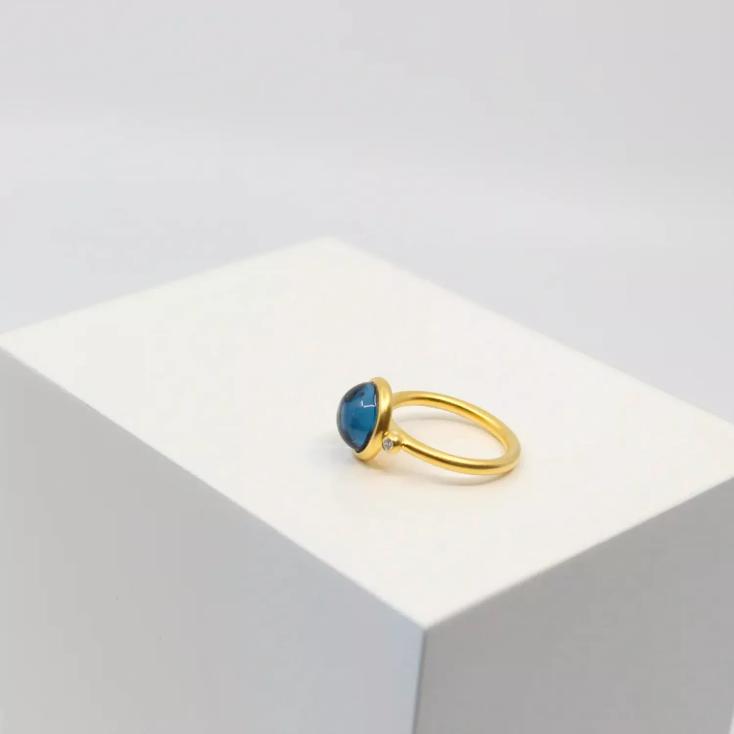 Julie Sandlau Prime Ring 22 kt. Forgyldt Sølv RI248GDSACRCZ