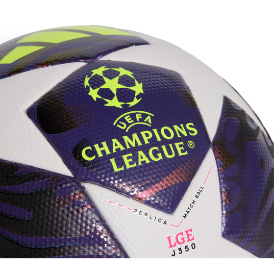 adidas Champions League Budapest J350 - Maat 5