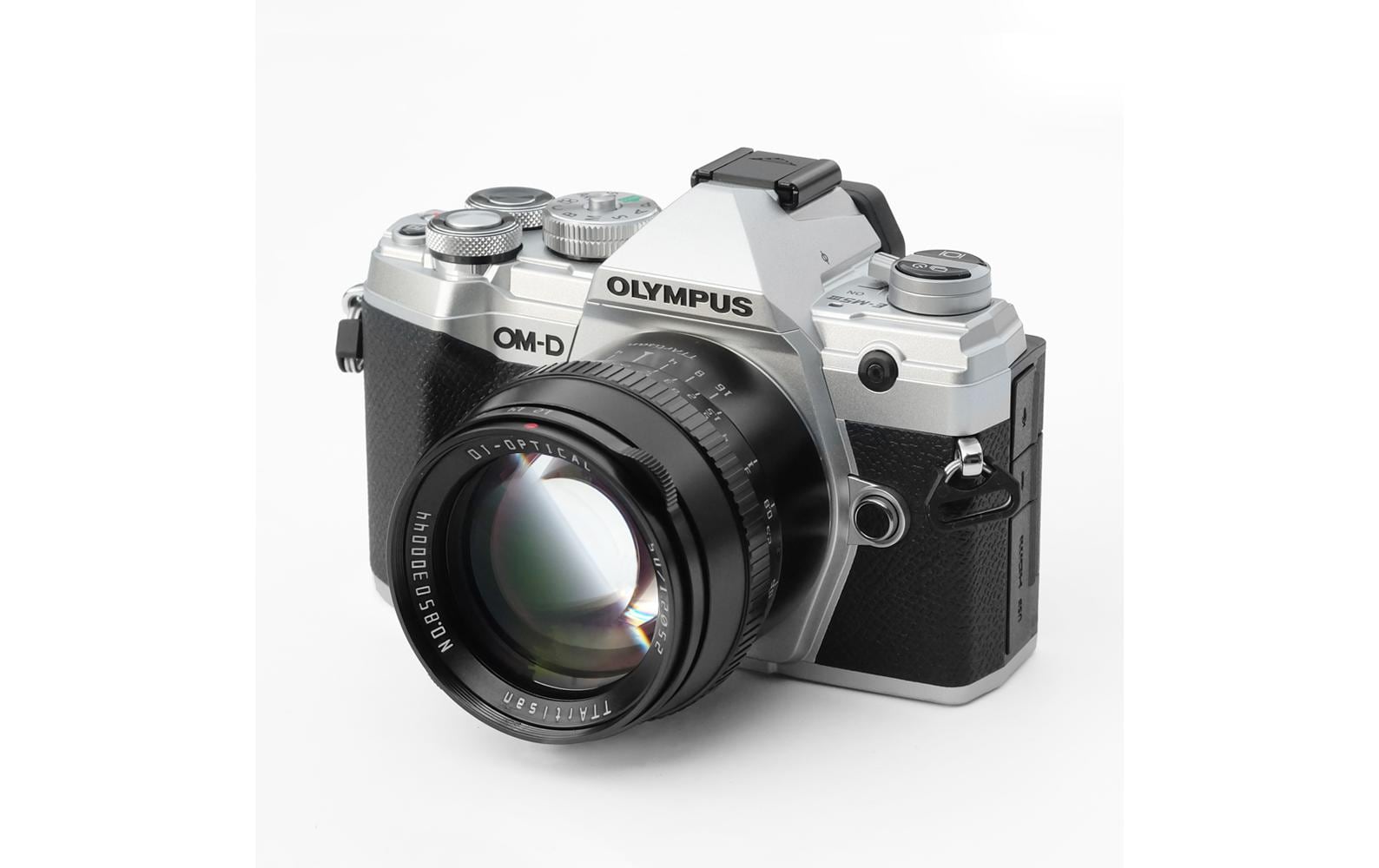 Festbrennweite APS-C 50mm F/1.2 – MFT<br>Festbrennweite mit grosser Blende und glattem Bokeh