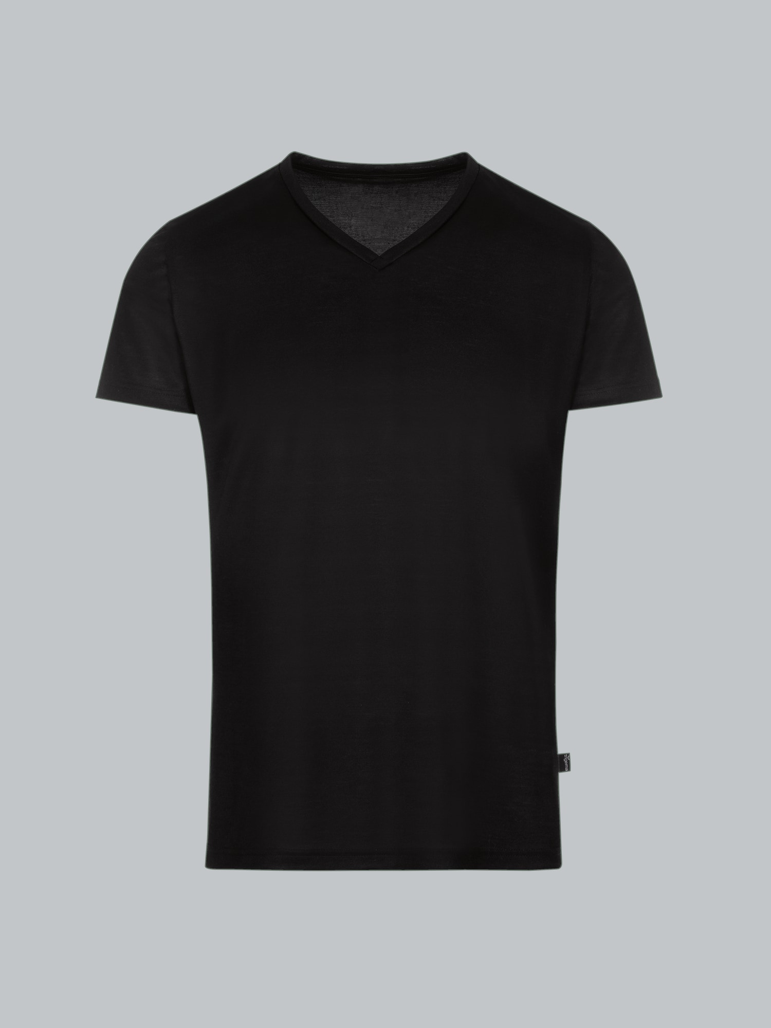 V-Shirt aus 100% Lyocell Schwarz
