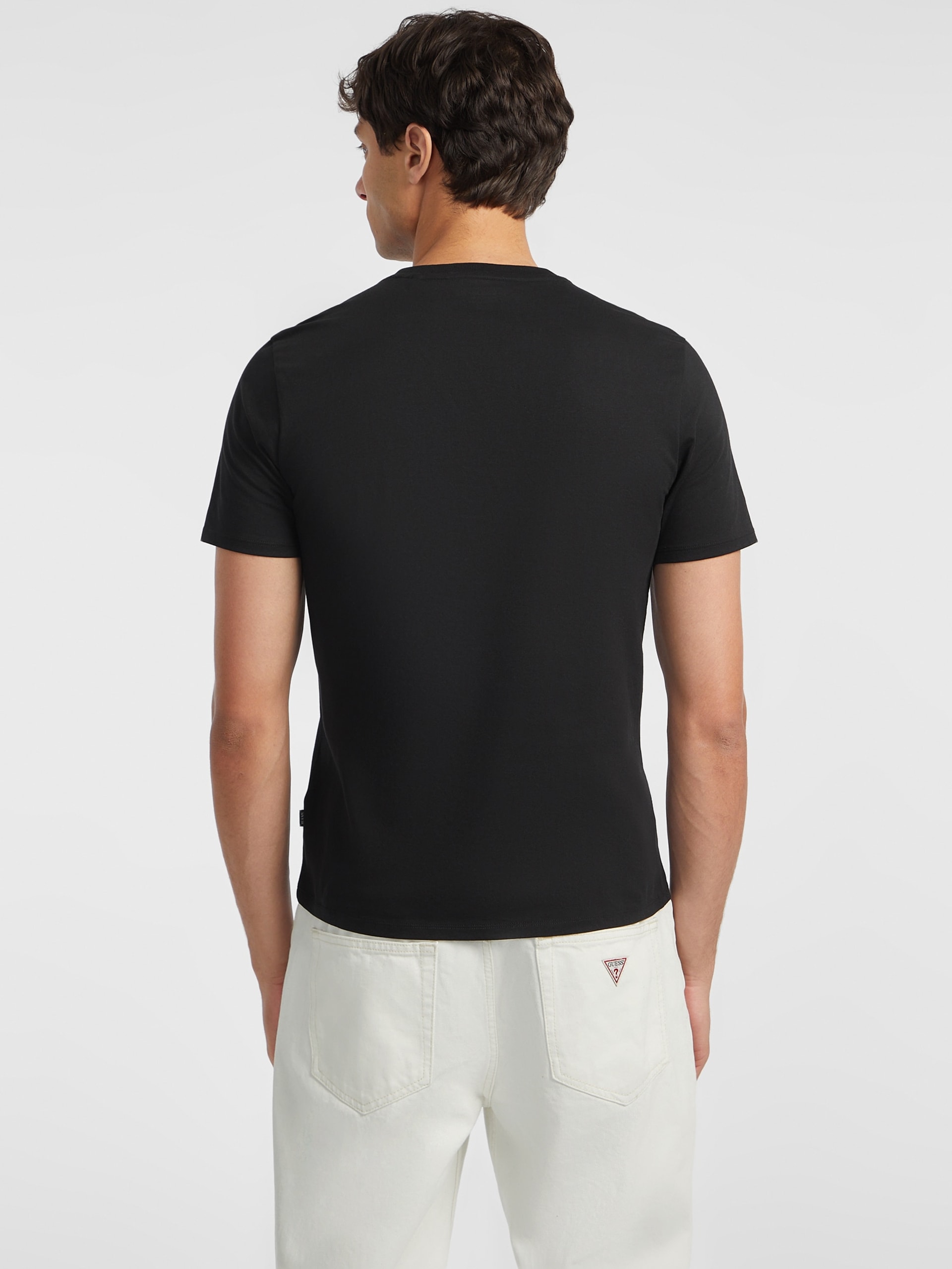 Camiseta Slim com Logo Bordado