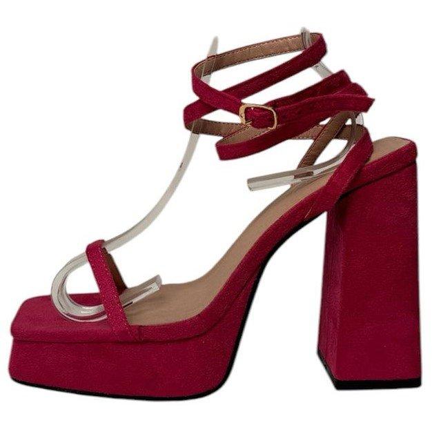 Chic Pltfm Strp Sndl Ld99