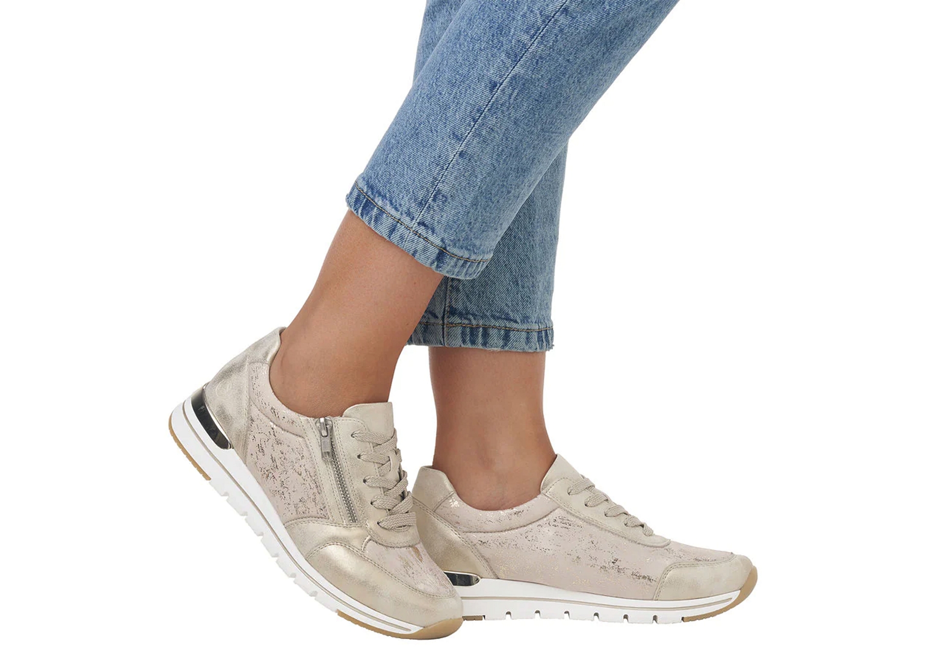 R6700 or