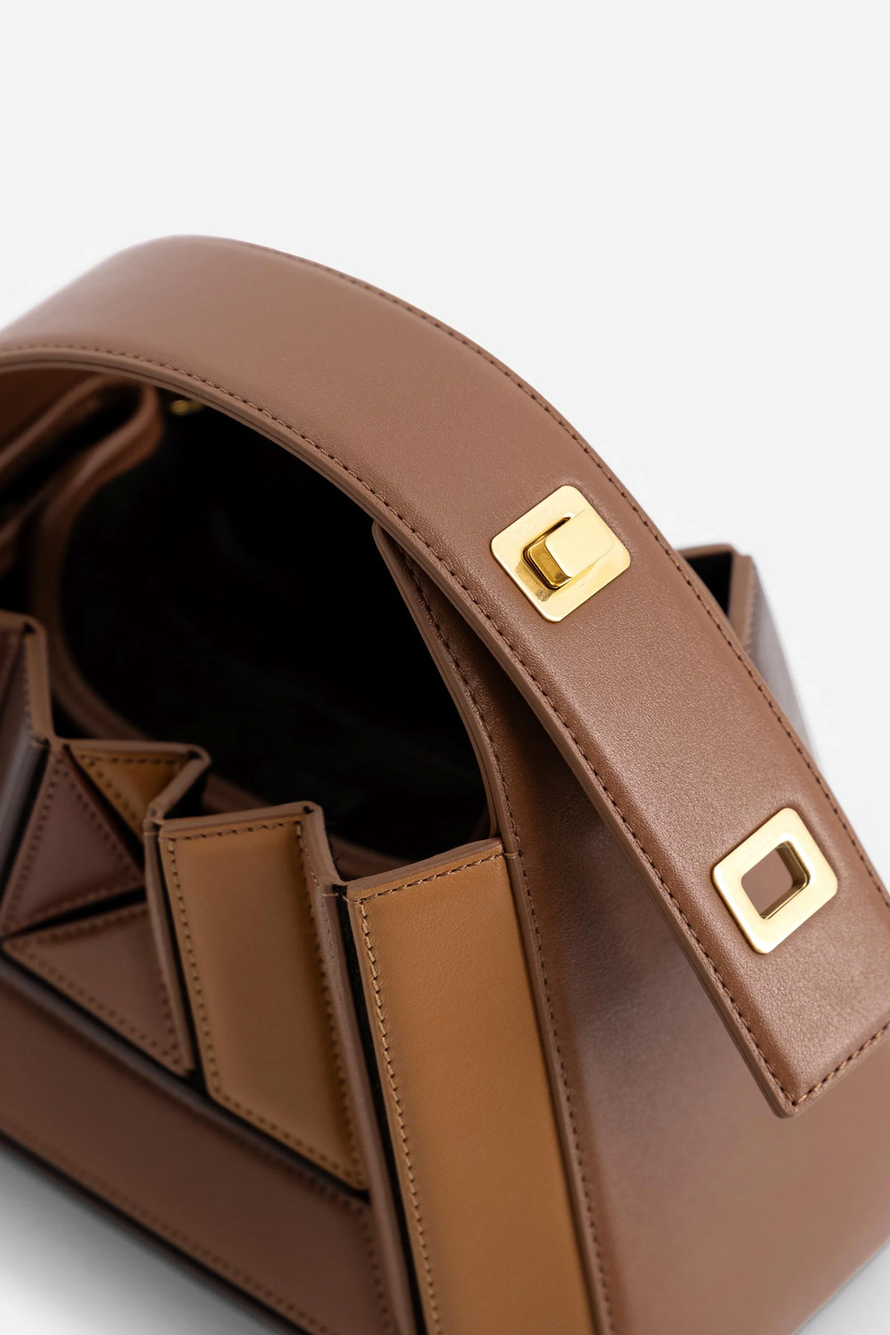 Sera mia leather shoulder bag