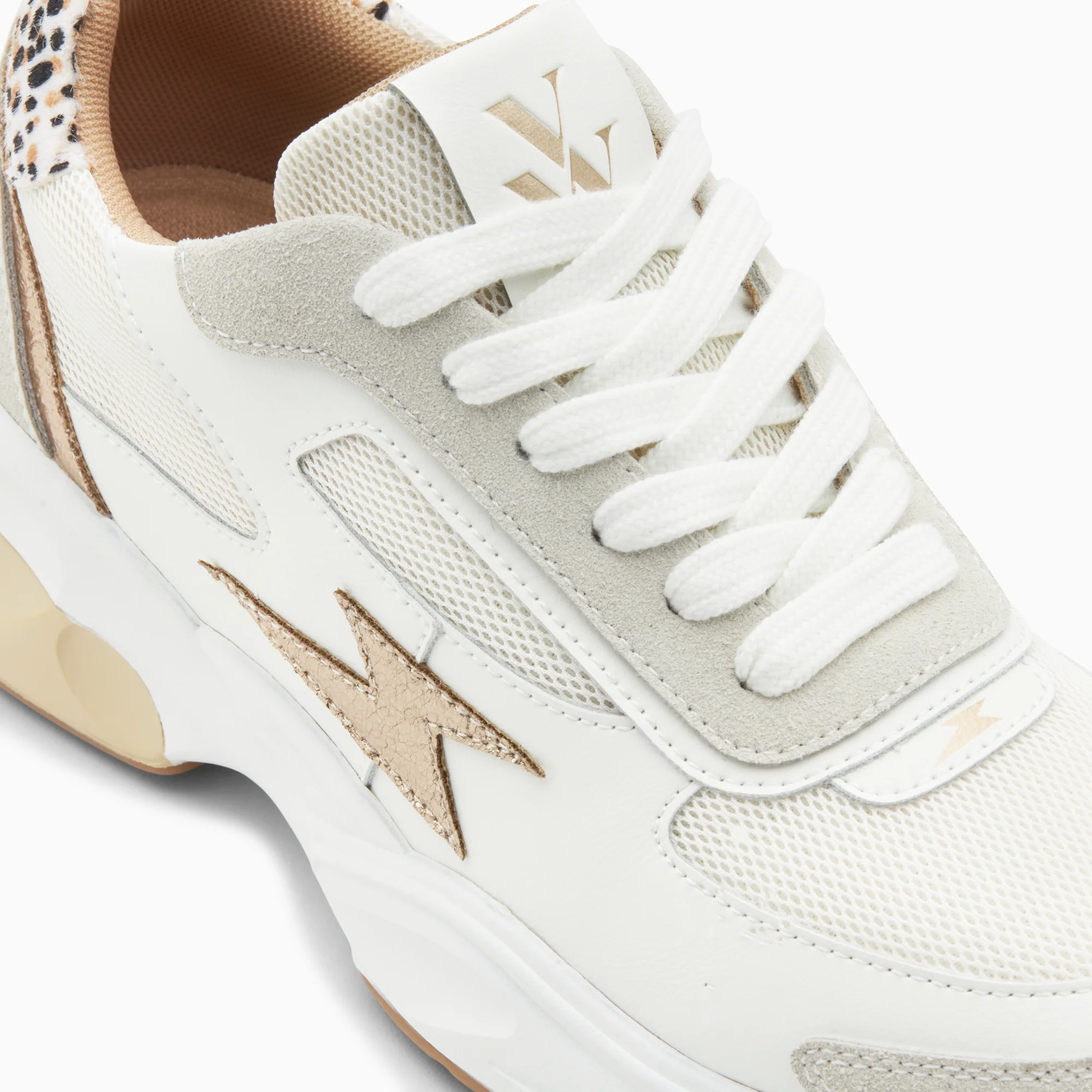 Sneakers-Baskets éclair Nina blanc et or à semelle graphique