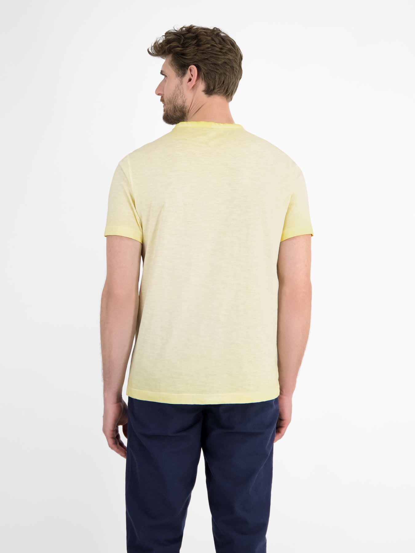 Modisches Herren T-Shirt mit Brustprint