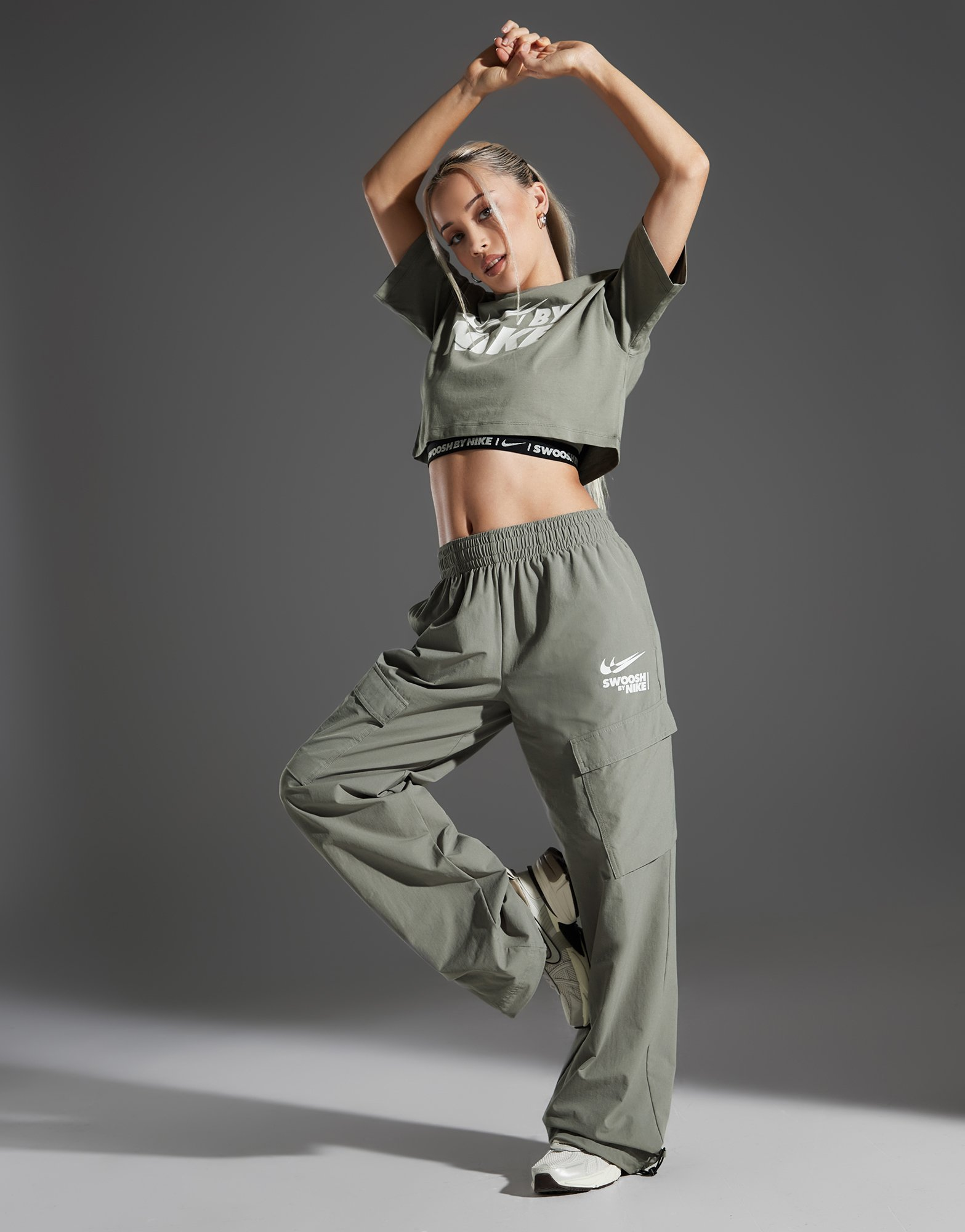 Nike Swoosh Cargo Pants