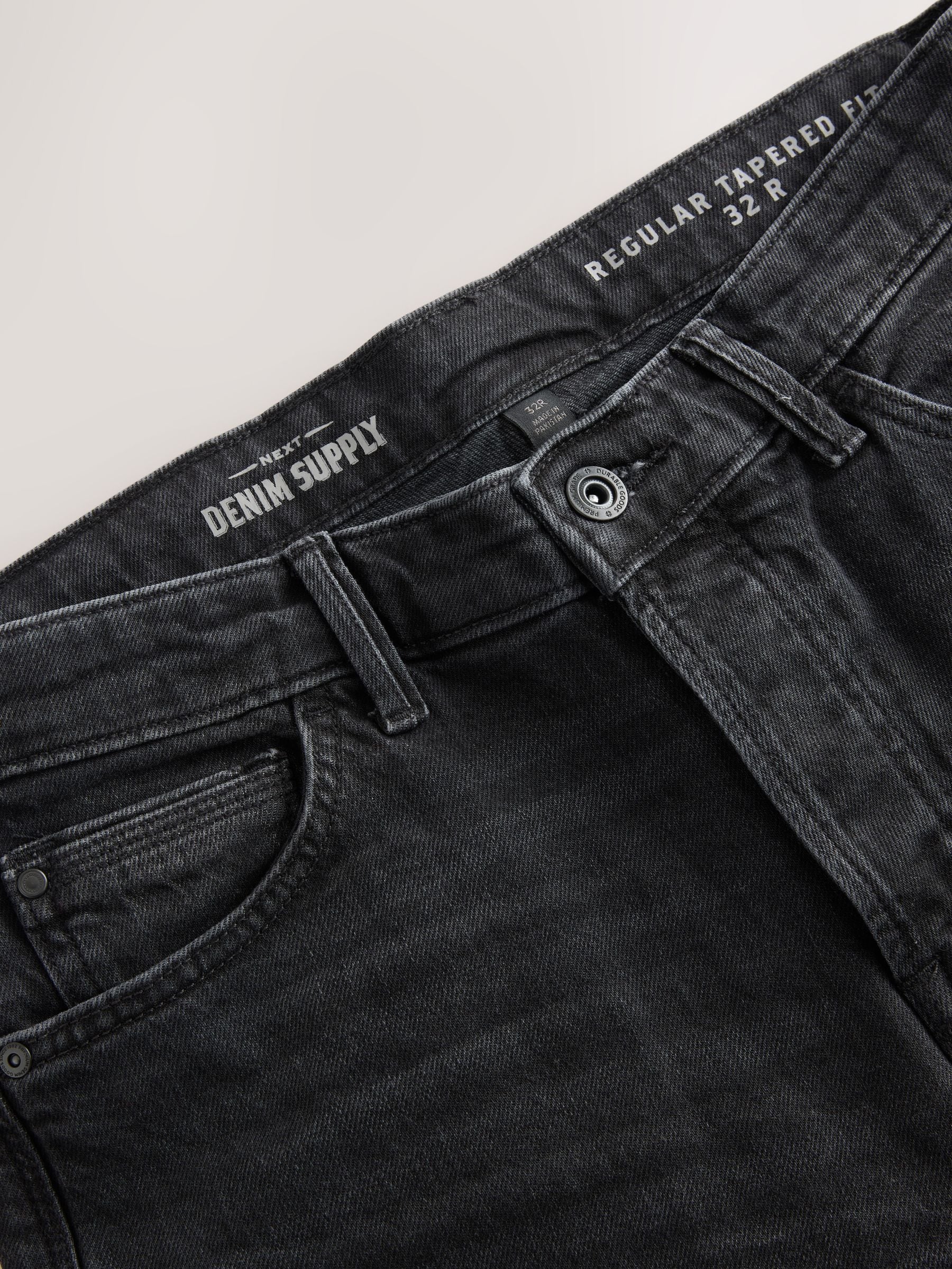 Zwart - Standaard toelopende pasvorm - Authentieke stretch denim jeans