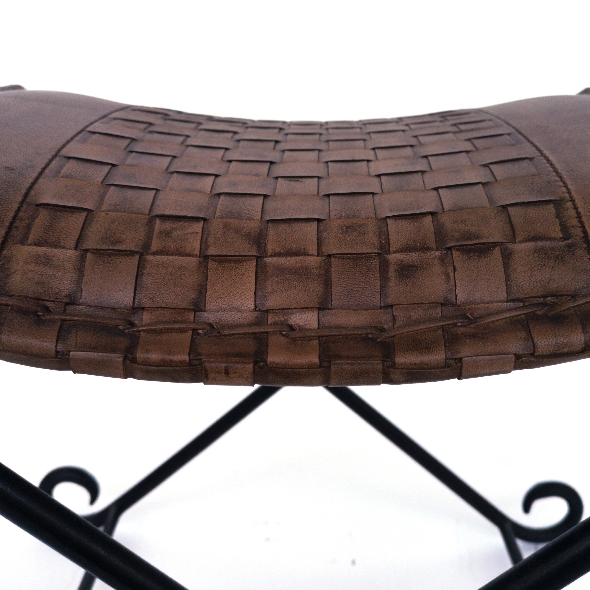 Scherenhocker 'Moreno', braun, T 56 cm, B 36 cm, H 40 cm von fischer's lagerhaus