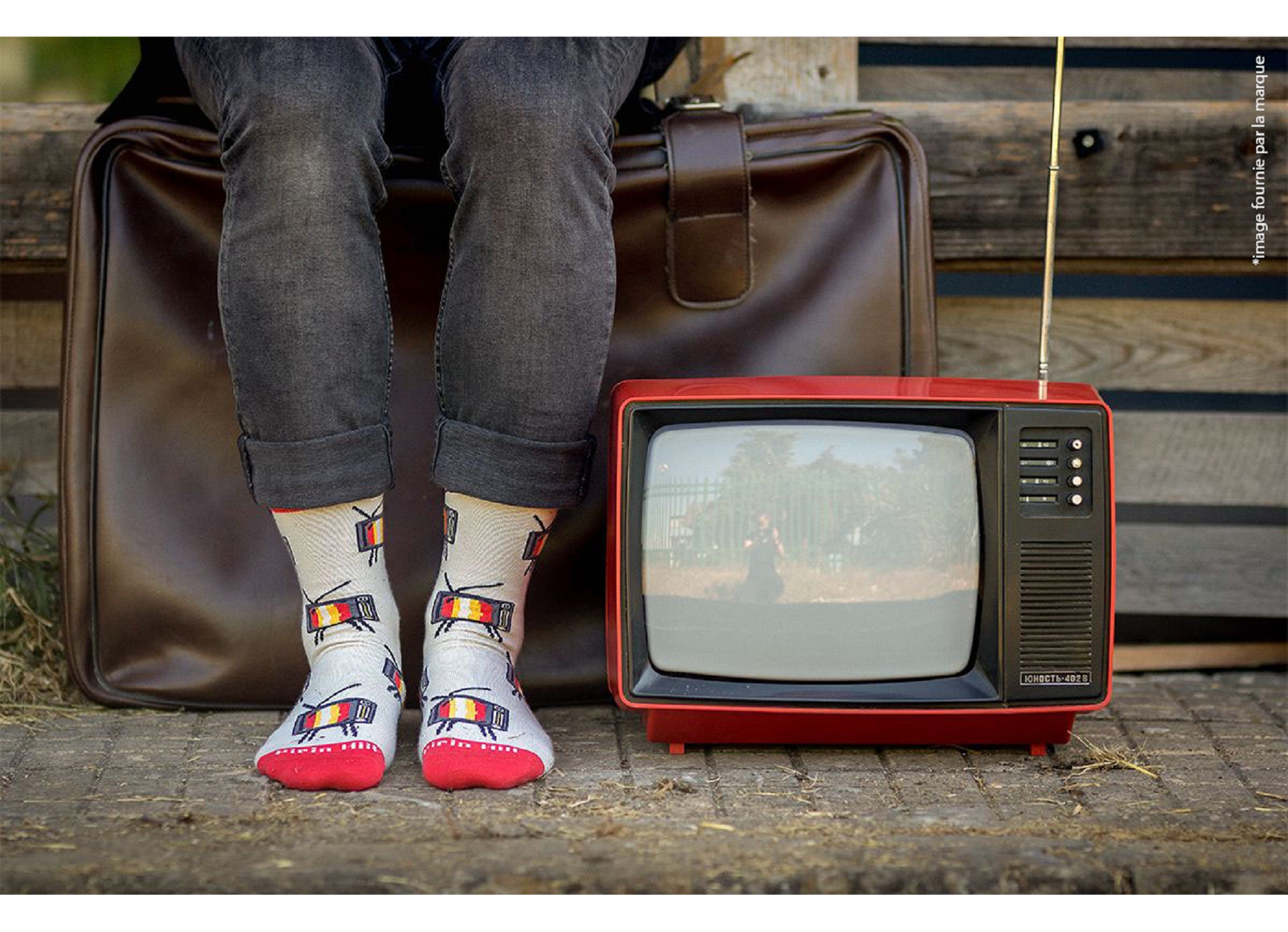 Television beige