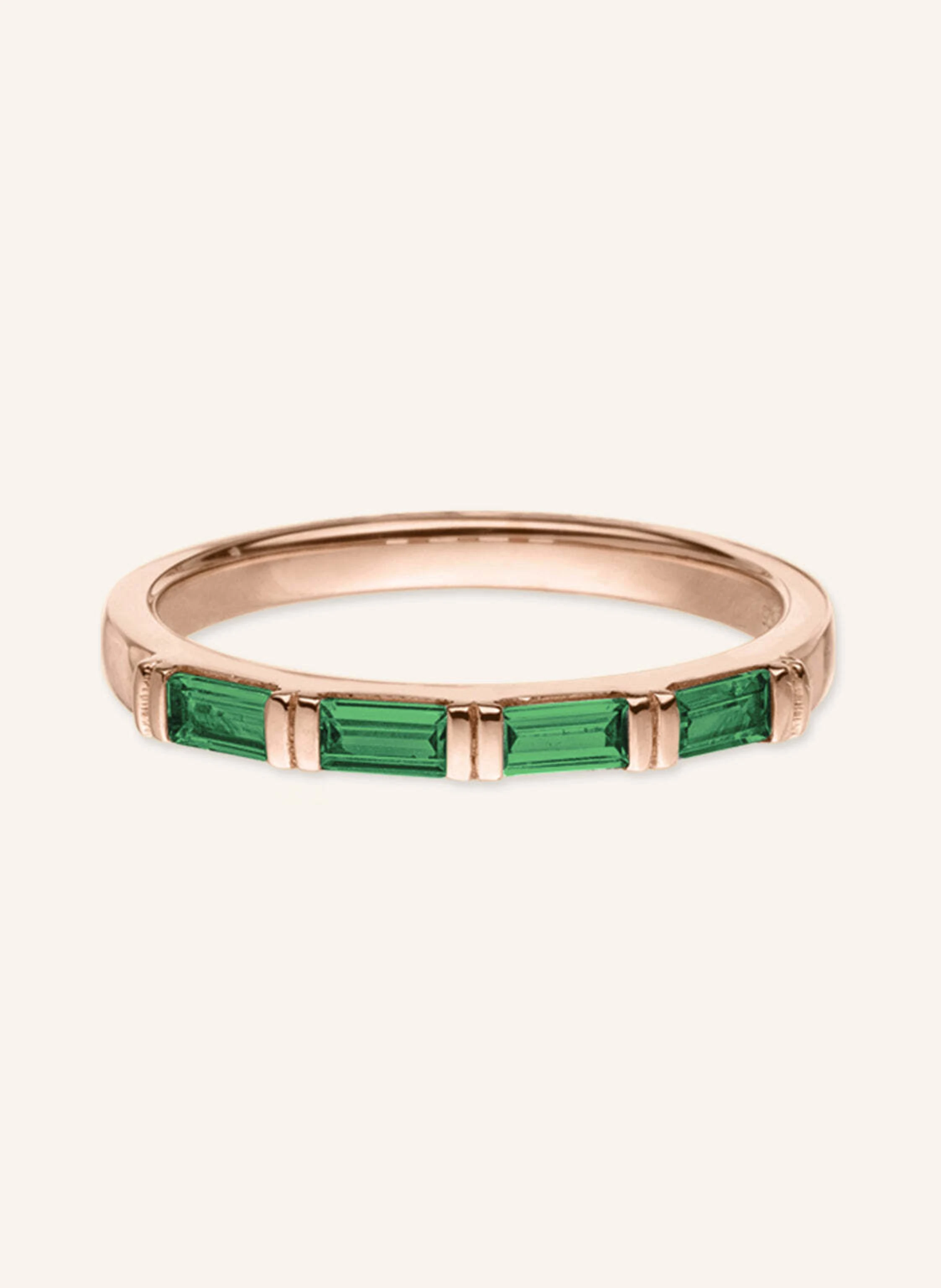 VEYNOU Ring ZOE SMARAGD aus 14 Karat Roségold und 0,40ct. lab-grown Smaragden