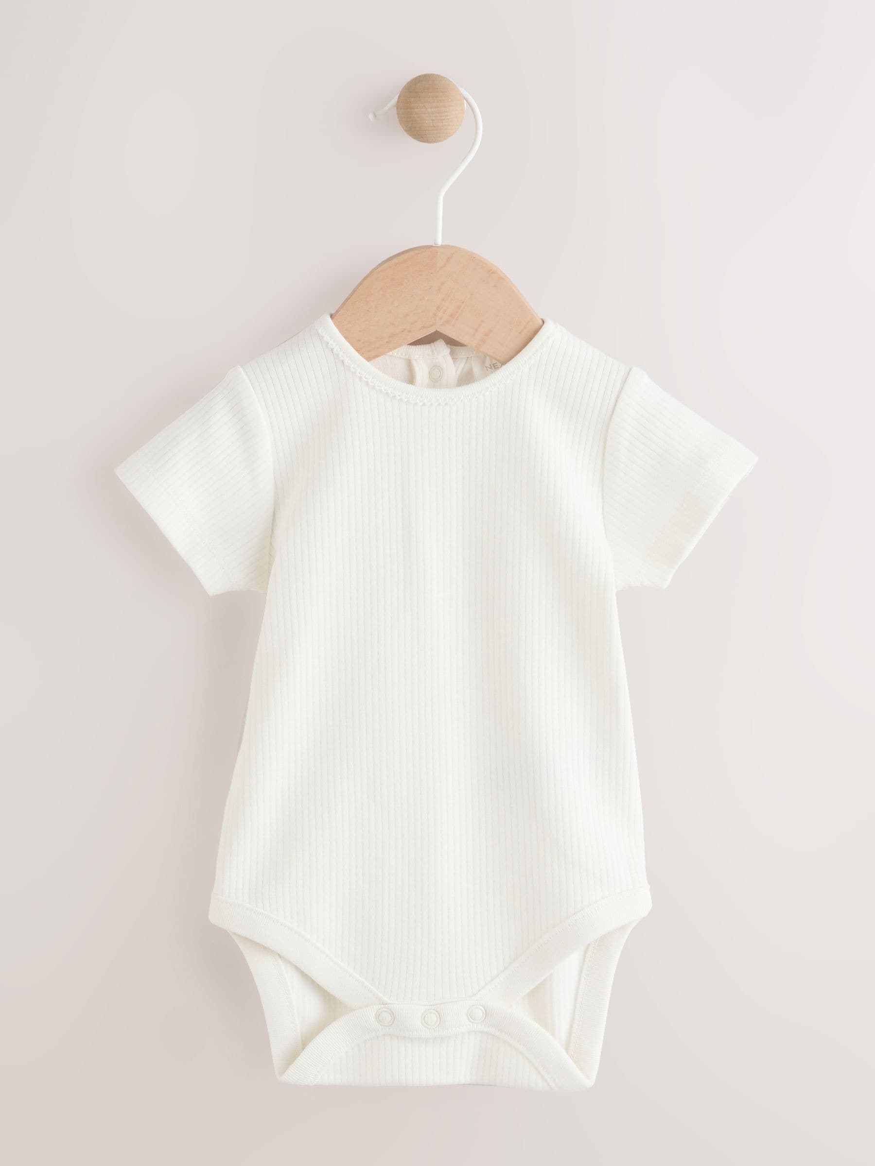 Denim met bloemen en ecru - Babyset van rompertje met korte mouwen en bretelbroek (0mnd -2jr)