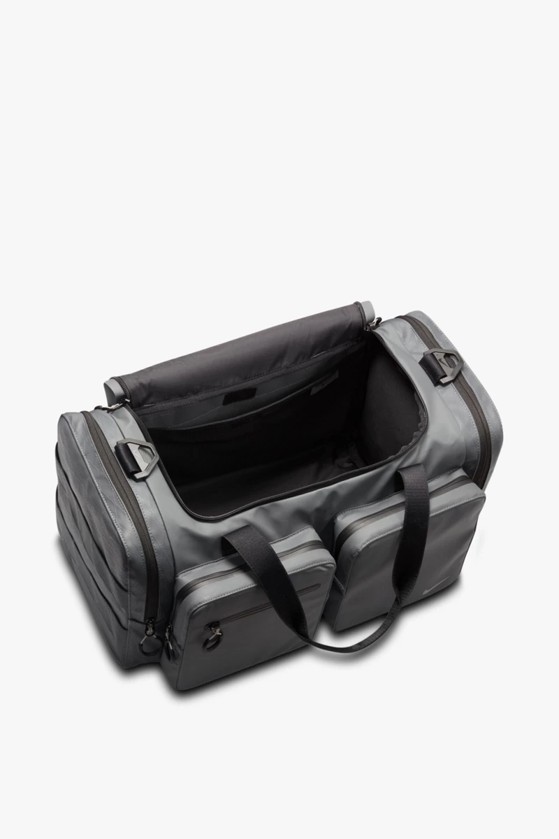 Nike Storm-FIT ADV Utility Power 31 L Sporttasche