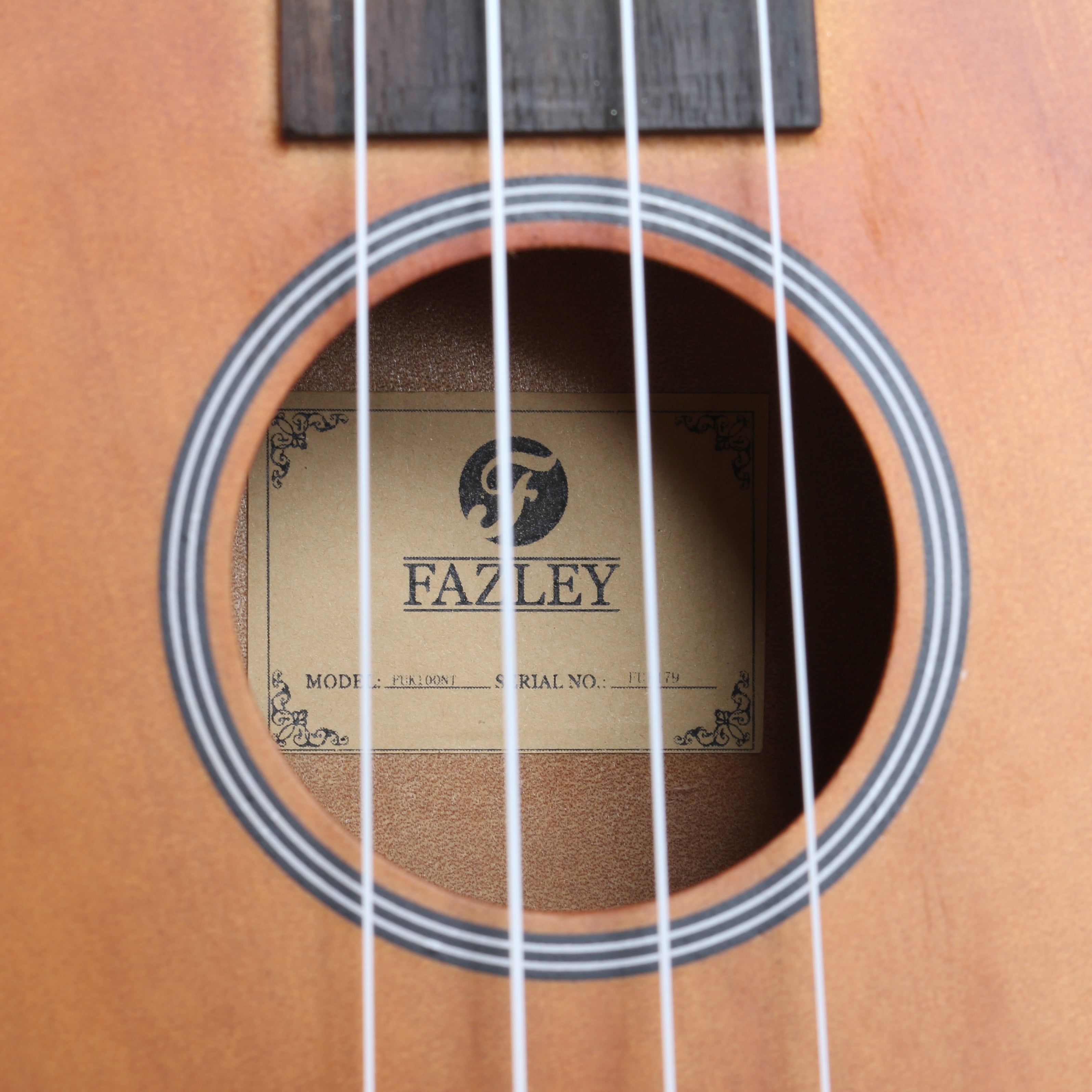 Fazley FUK118NT concert ukelele naturel