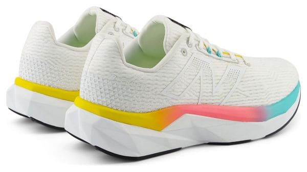 Chaussures Running New Balance FuelCell Propel v5 Blanc/Multicolore Homme