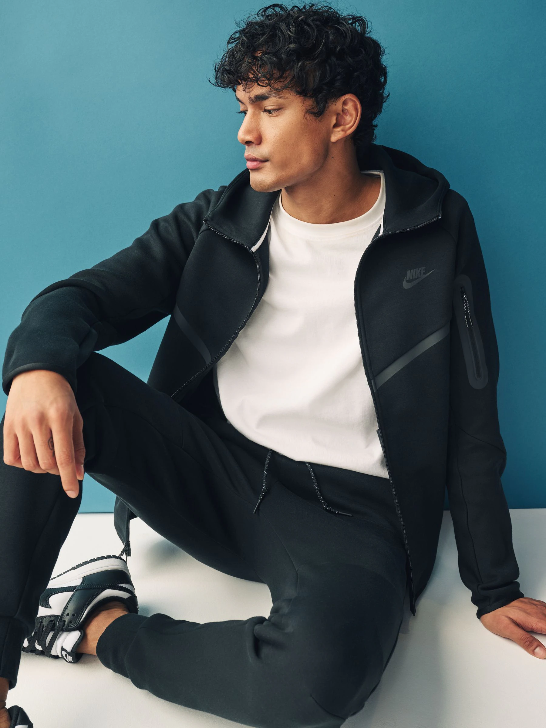 Zwart - Nike Tech Fleece Windrunner hoodie met doorlopende rits